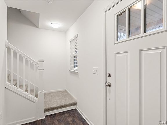 3rd image of 478 N Wixom Rd