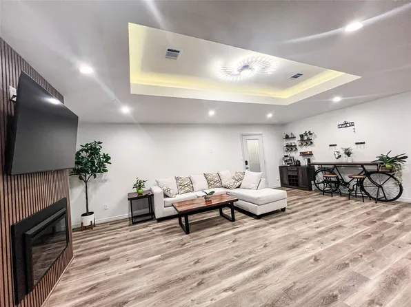 11507 Willwood Dr, Houston, TX 77072