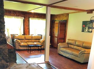 1459 Mount Cobb Rd, Lake Ariel, PA 18436