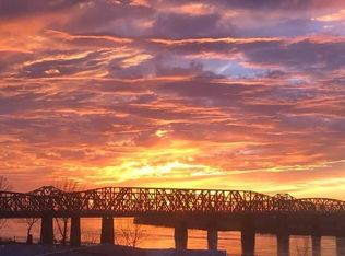 655 Riverside Dr APT 202, Memphis, TN 38103