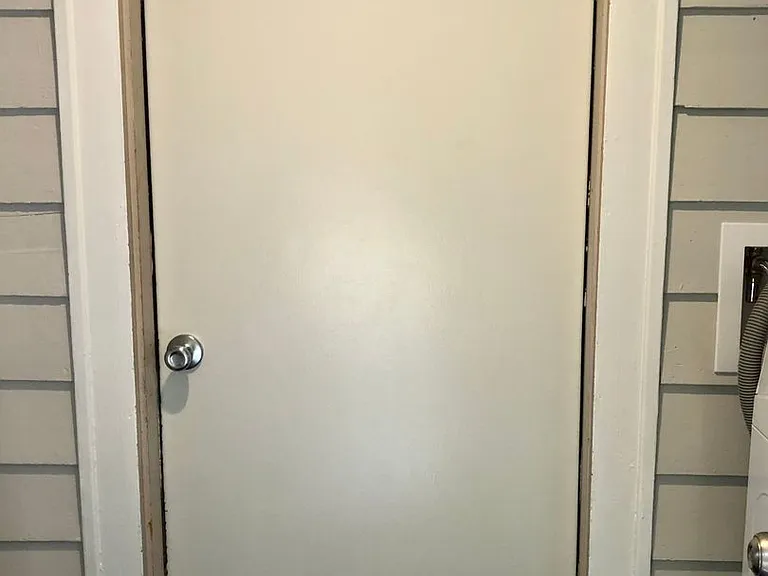 326 Ford Ave — Photo 10