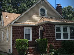 224-16 127 Ave, Cambria Heights, NY 11411