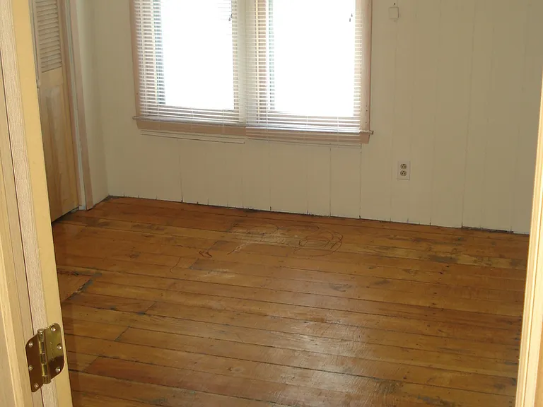 1000 Burr — Photo 25