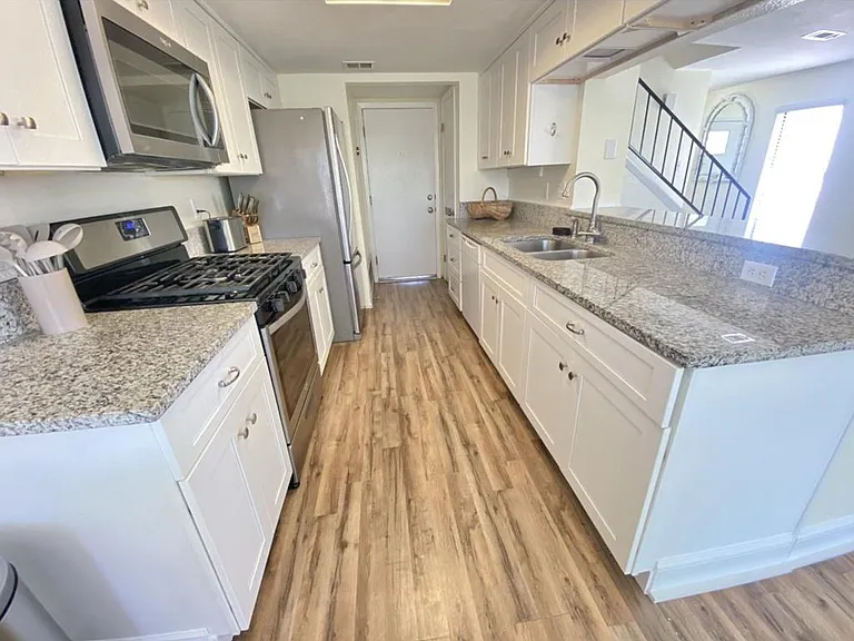 1015 N Allen St #A — Photo 10