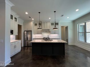 731 Glenwild Dr, Canton, MS 39046