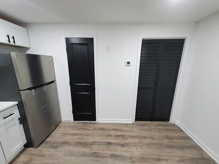 404 N Charlotte St #3 — Photo 3