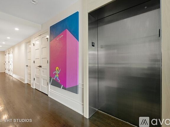 4th image of 1540 N North Park Ave Unit 3S