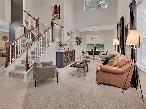 2nd image of 104 RIDGEWAY BOULEVARD