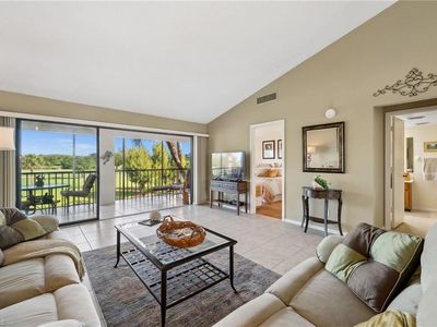 1786 Imperial Golf Course Blvd APT B301, Naples, FL, 34110