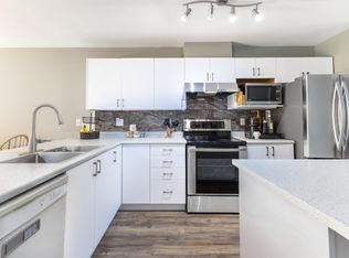 8814 216th St #7, Langley, BC V1M2Z9