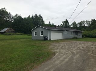 8 Lightening Ridge Rd, Plainfield, VT 05667