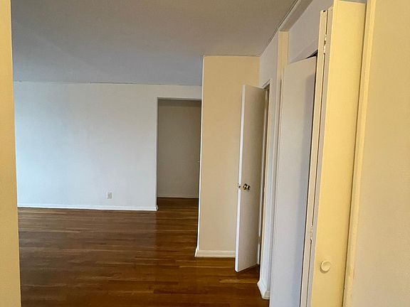 2nd image of 14220 84th Dr APT 6A
