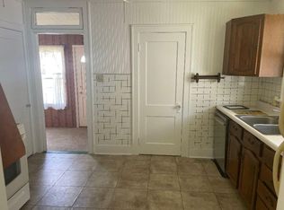 2431 Elm St, Quincy, IL 62301