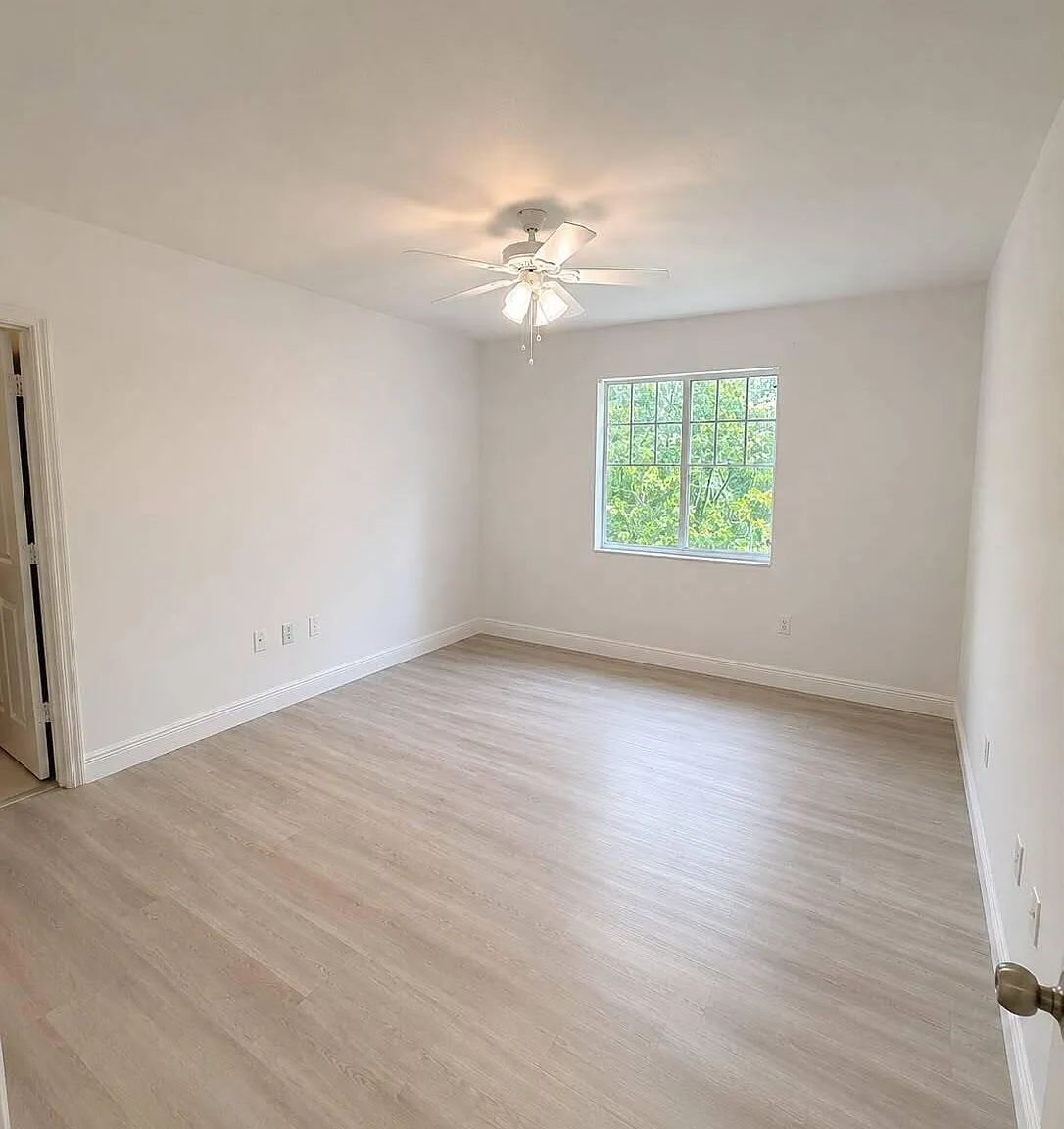 3 bed, 2.0 bath, 1493 sqft, $2,800 — Photo 4