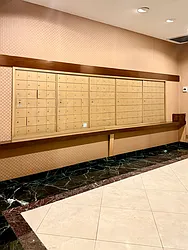 Rented by LEVEN Real Estate