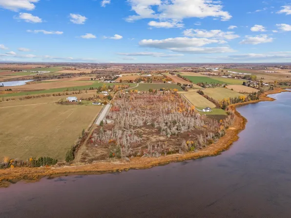 4 Henry Rd #2024, Saint John's Parish, PE C0A 2E0