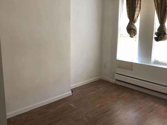 5th image of 514 W Side Ave Fl 2