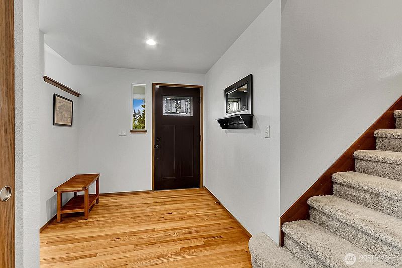 3rd image of 2677 239th Street SW