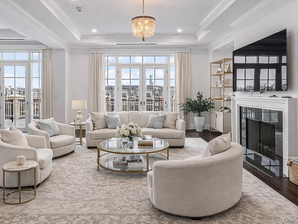 1st image of 3000 Royal Court #3308 PENTHOUSE