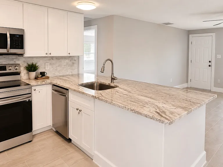 506 Engman St — Photo 2
