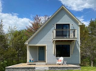 15 Cedar Point Rd, Durham, NH 03824