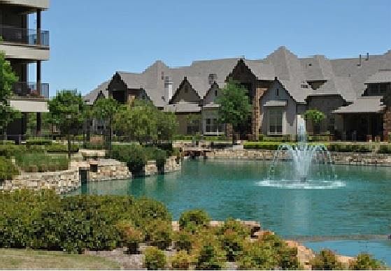2nd image of 301 Watermere Dr APT 307