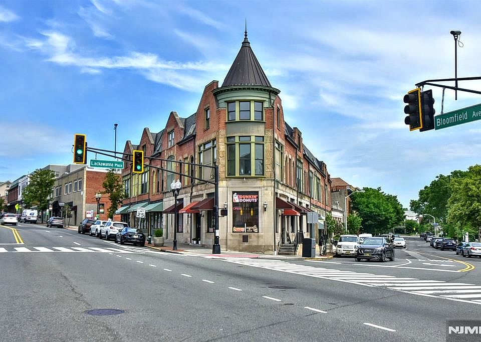 1st image of 295 Bloomfield Ave #C0009