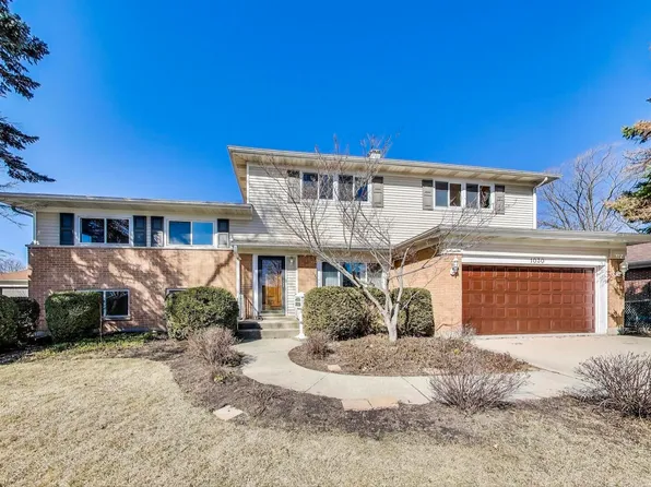 1030 Horne Ter, Des Plaines, IL 60016