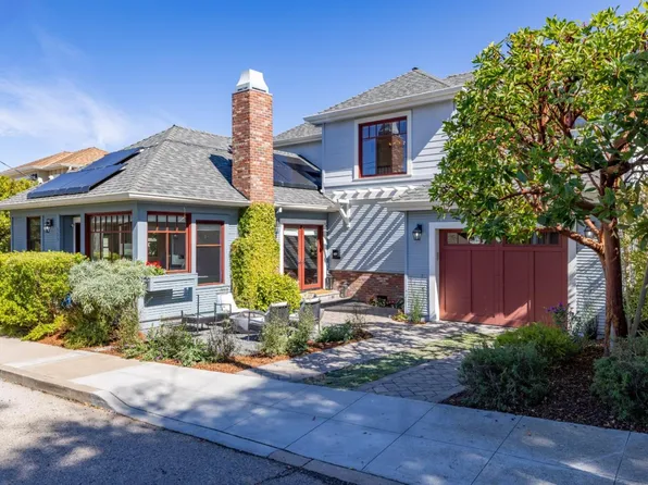 155 12th St, Pacific Grove, CA 93950