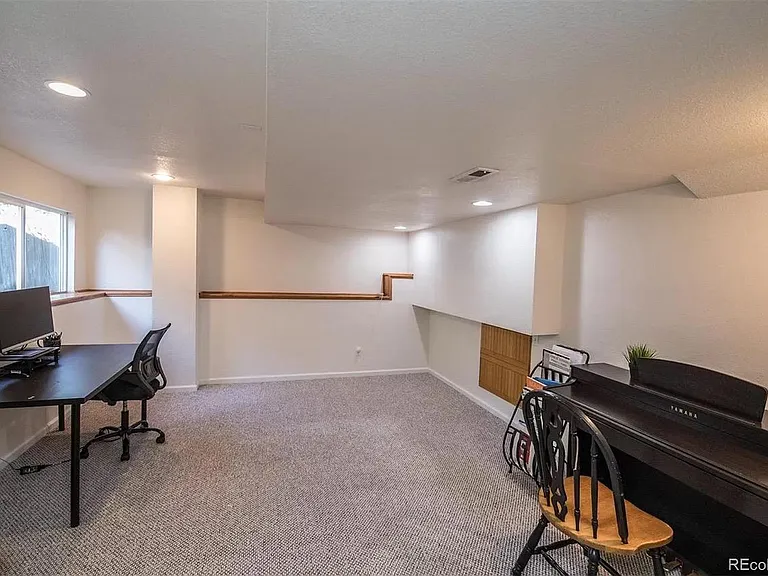 8715 Starwood Ln — Photo 18