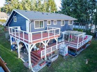 675 Evergreen Ave, Courtenay, BC V9N 6Y1