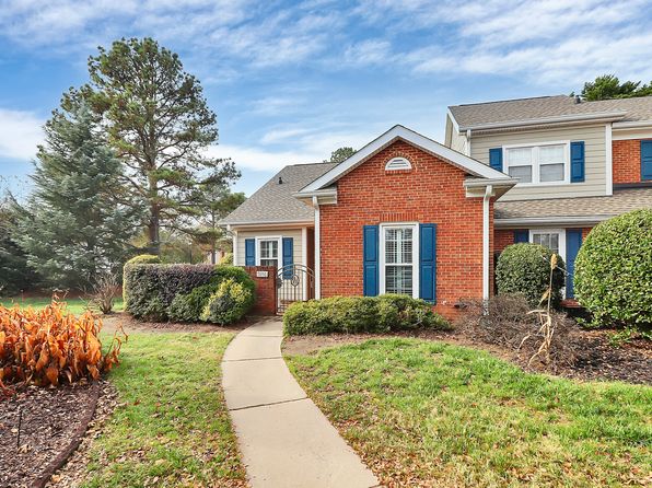 9246 N Vicksburg Park Ct