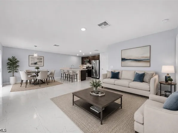 10535 Crossback Ln, Lehigh Acres, FL 33936