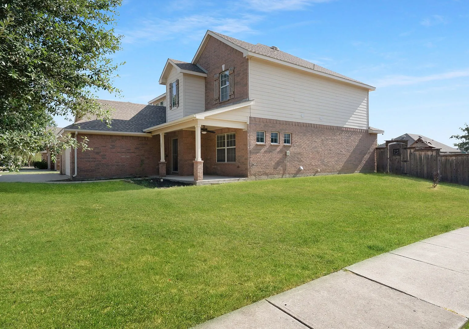 317 Sheridan Road, Oak Point, Texas 75068 — Photo 4
