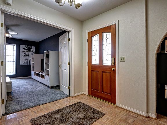 4th image of 5695 Duneville St
