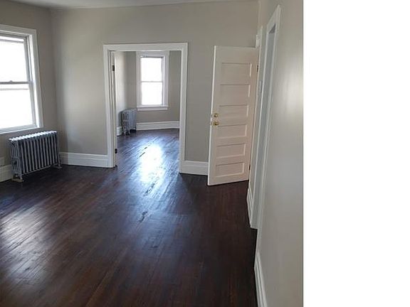 5th image of 126 S Oraton Pkwy APT 3