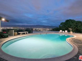 7615 Mulholland Dr, Los Angeles, CA 90046