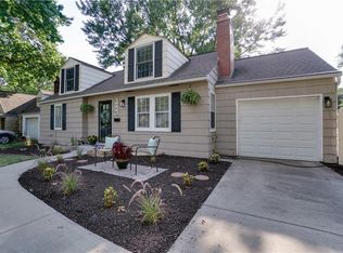 5348 Birch St, Roeland Park, KS 66205