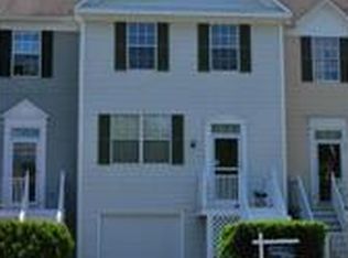 511 Blacksburg Ter NE, Leesburg, VA 20176