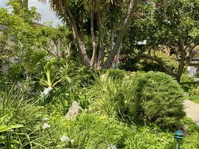 281 S Barrington Ave APT C2, Los Angeles, CA, 90049