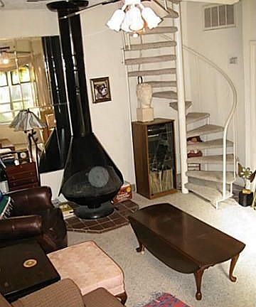 3rd image of 3203 Carlisle St #144