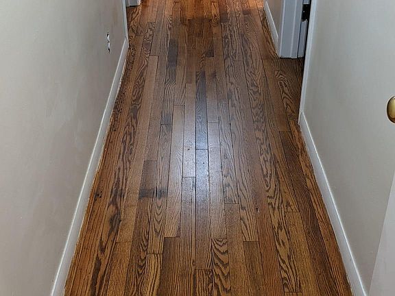 4th image of 1172 Academy Dr