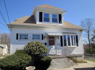 20 Middle Rd, Acushnet, MA 02743