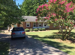 3407 Whitehurst Rd, Greensboro, NC 27410