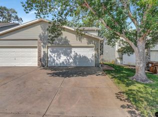 4725 Bel Ridge Dr, Lincoln, NE 68521