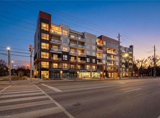 320 Plains Rd E #513, Burlington, ON L7T0C1