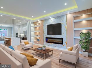 1019 E Palmer St, Philadelphia, PA 19125