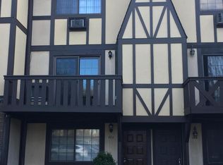 20 Elmwood Park Dr #A, Staten Island, NY 10314