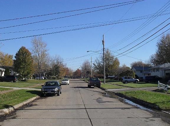 2nd image of 2034 W 30th St