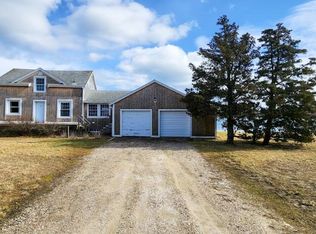 40 Ellis Rd, Eastham, MA 02642